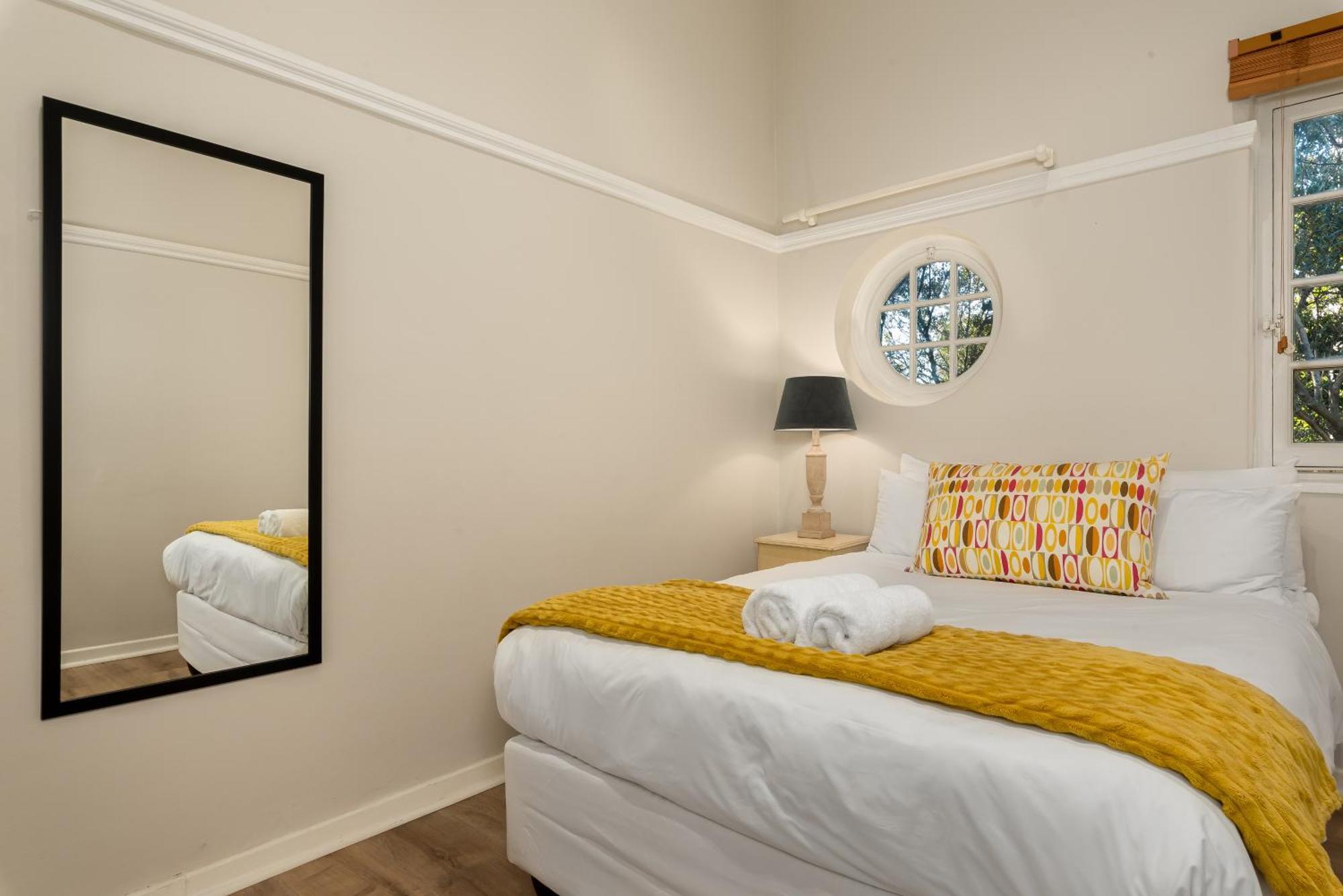 Apartment Victoria Court Cape Town