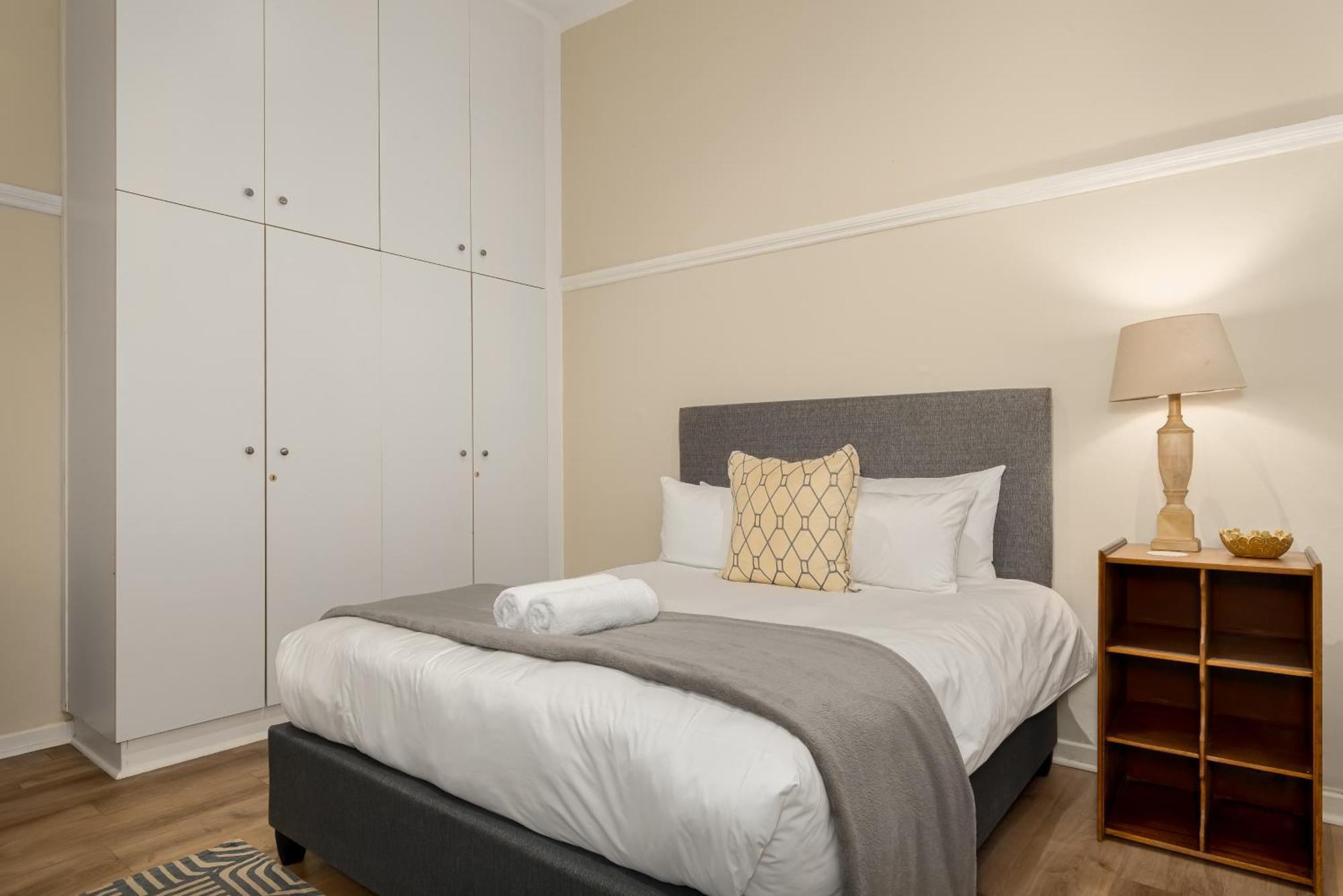 Victoria Court Apartment